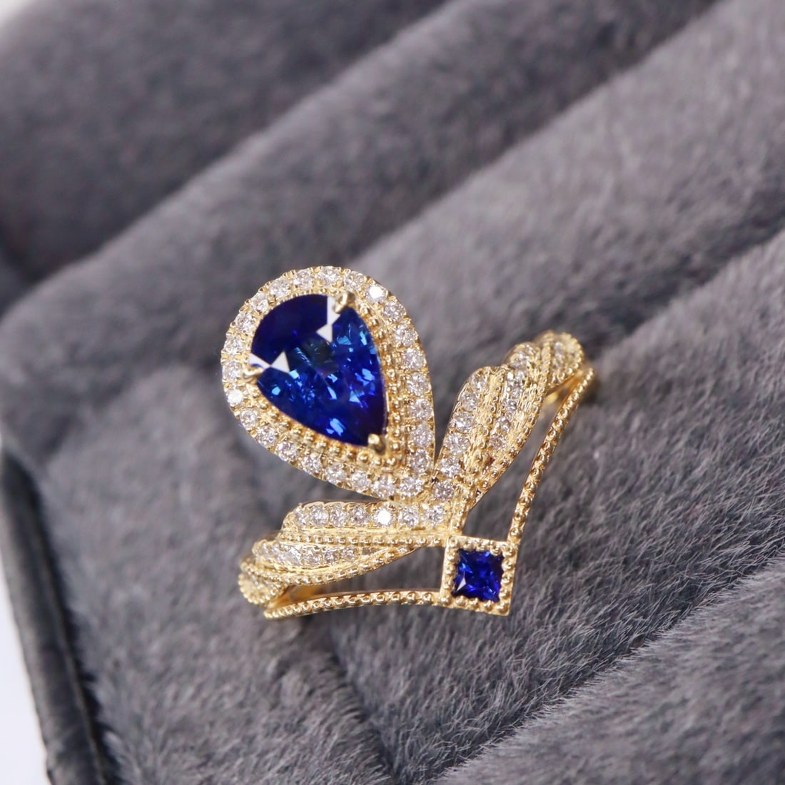 14k Gold 1.63 Ctw Natural Sapphire & Diamond Ring - 3