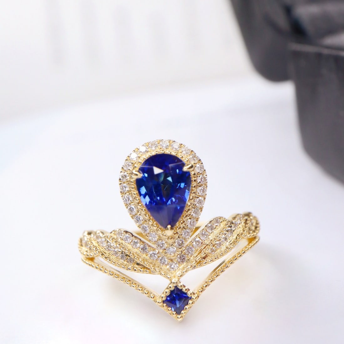 14k Gold 1.63 Ctw Natural Sapphire & Diamond Ring - 4