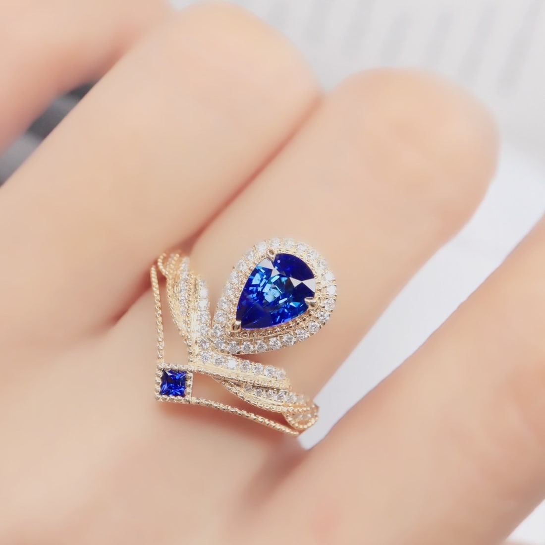 14k Gold 1.63 Ctw Natural Sapphire & Diamond Ring - 5