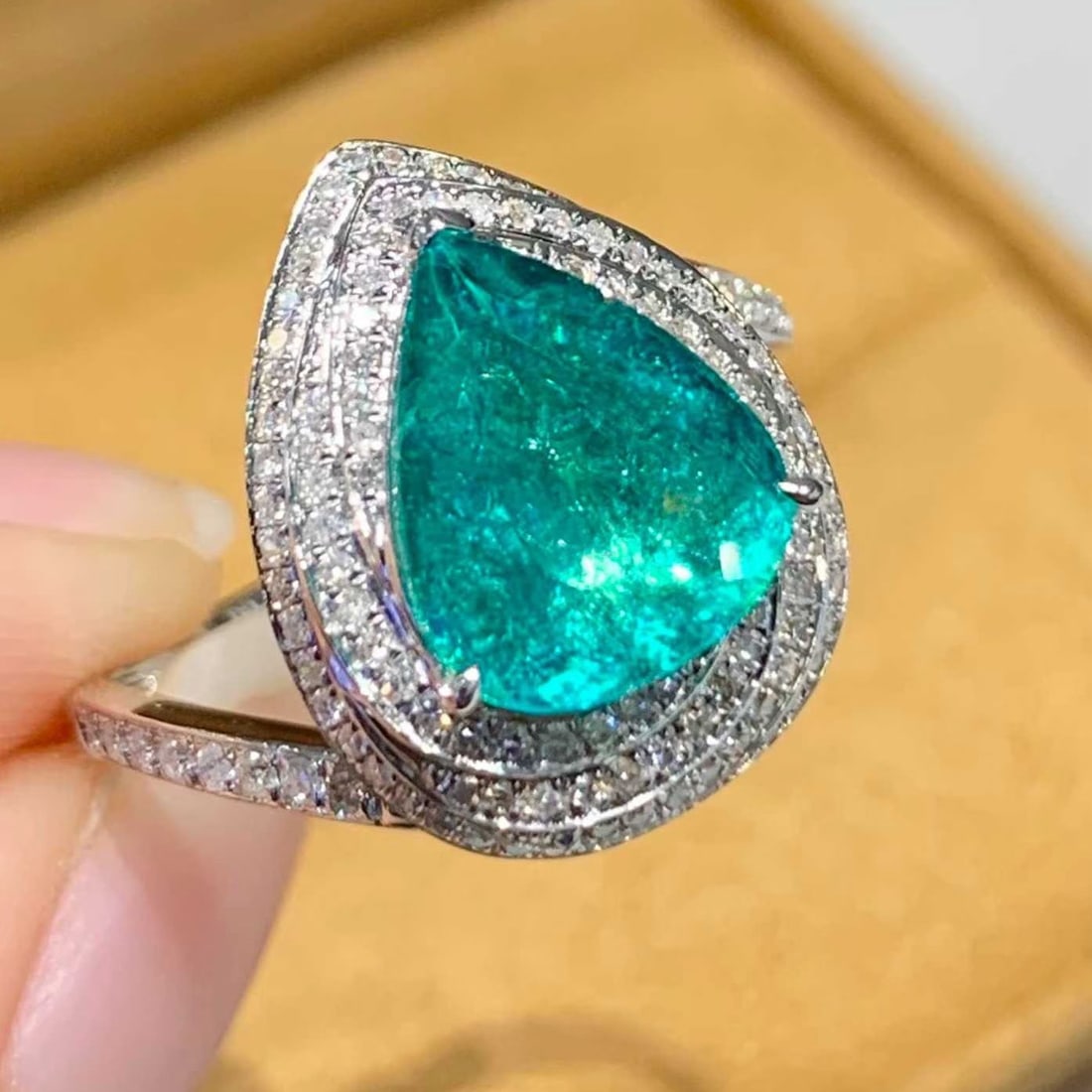 14k Gold 2.7 Ct Natural Paraiba Tourmaline & Diamond Ring - 5
