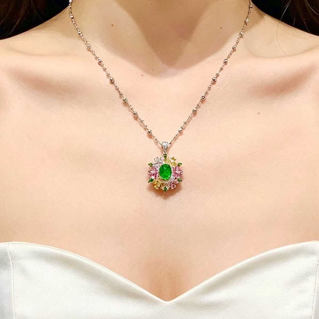 14k Gold 1.65 Ct Natural Tsavorite & Coloured Gemstone & Diamond Pendant( Without Chain ) - 3