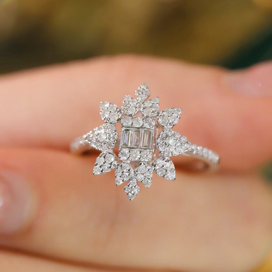 14k Gold 0.5 Ct Natural H Diamond Ring - 7