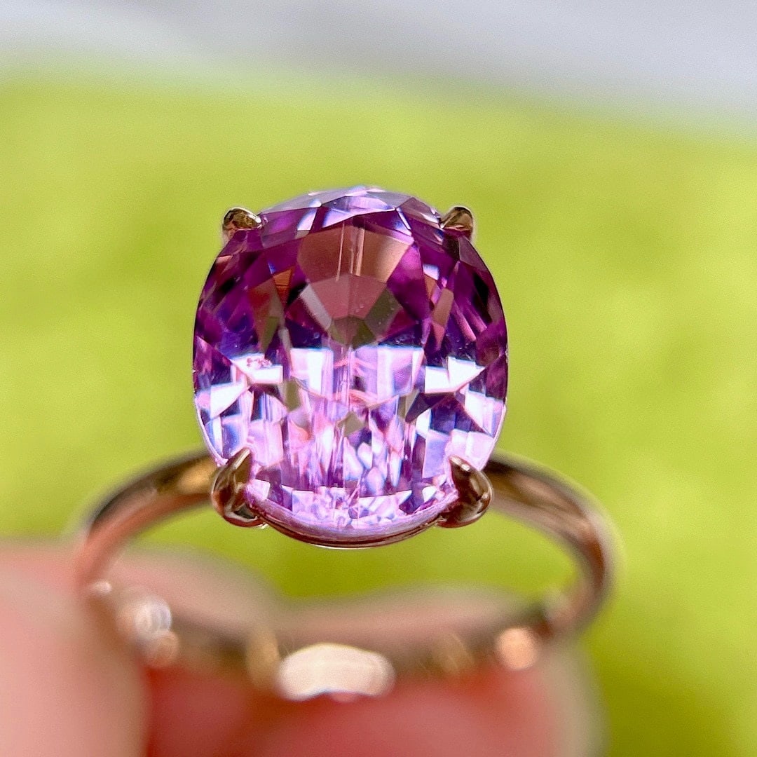 14k Gold 5.95 Ct Natural Kunzite Ring - 8