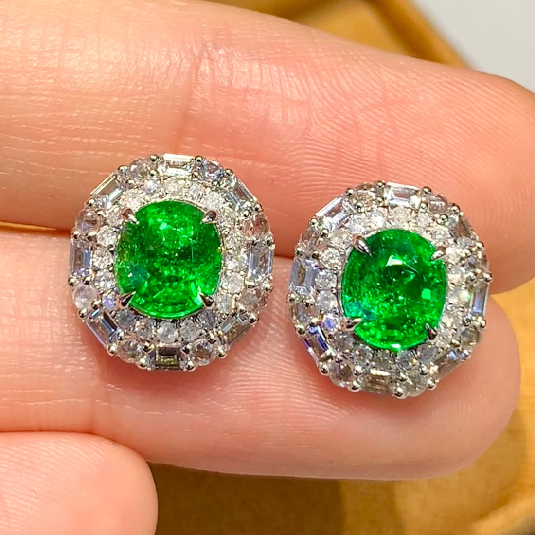14k Gold 2.3 Ct Vivid Green Natural Tsavorite & Diamond Earrings - 2