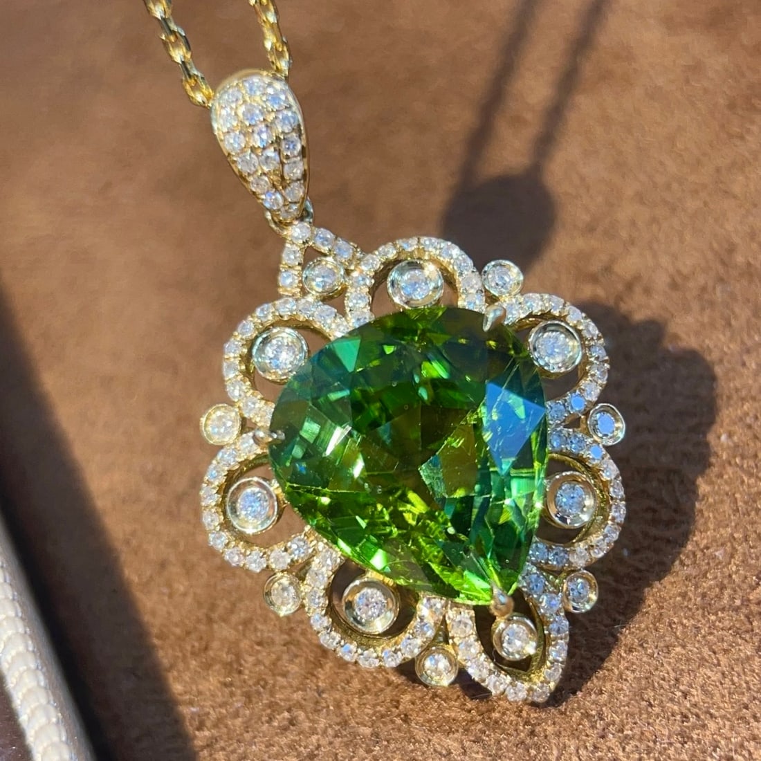 14k Gold 5.07 Ctw Natural Tourmaline & Diamond Pendant( Without Chain ) - 4