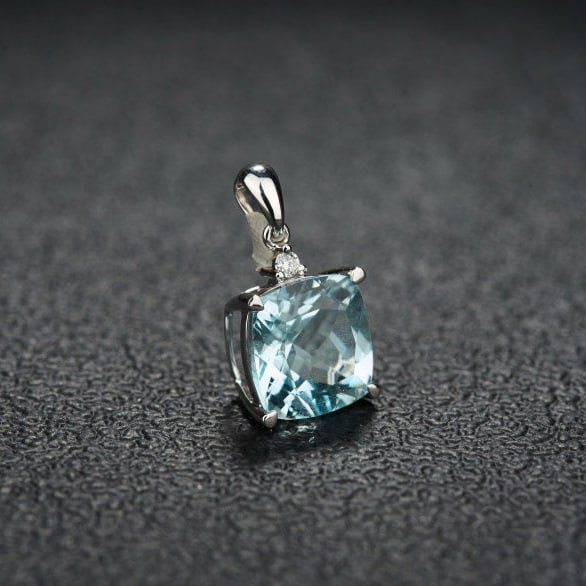 14k Gold 3.01 Ct Natural Aquamarine & Diamond Pendant( Without Chain ) - 2