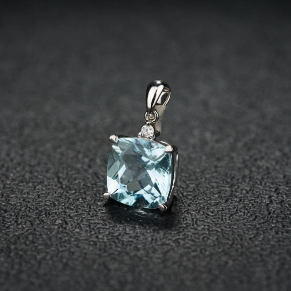 14k Gold 3.01 Ct Natural Aquamarine & Diamond Pendant( Without Chain ) - 3