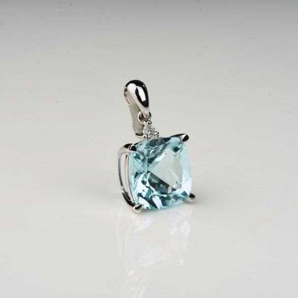 14k Gold 3.01 Ct Natural Aquamarine & Diamond Pendant( Without Chain ) - 7