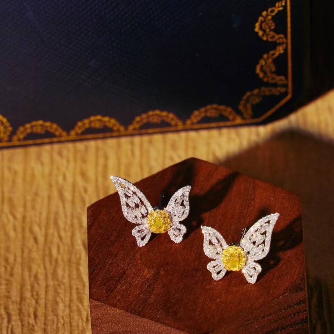 14k Gold 0.86 Ct Natural Yellow Diamond & Diamond Butterfly Earrings - 4