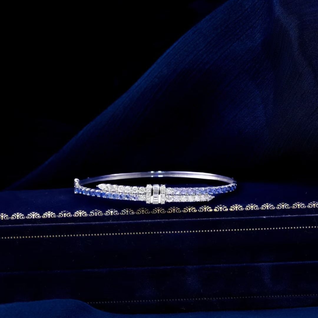 14k Gold 3.25 Ctw Natural Sapphire & Diamond Bangle - 4