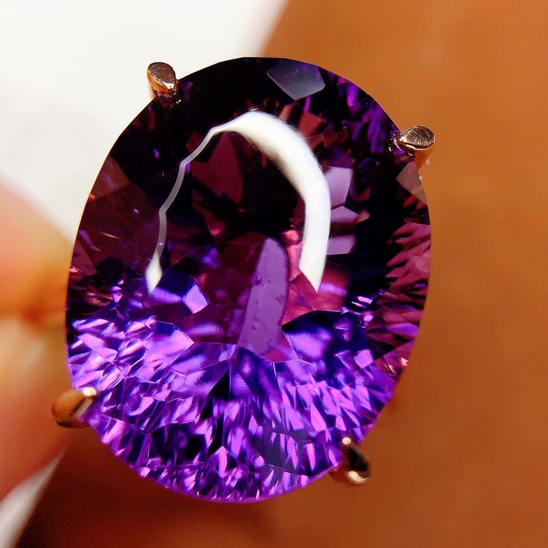 14k Gold 12.15 Ct Natural Amethyst & Diamond Ring - 3