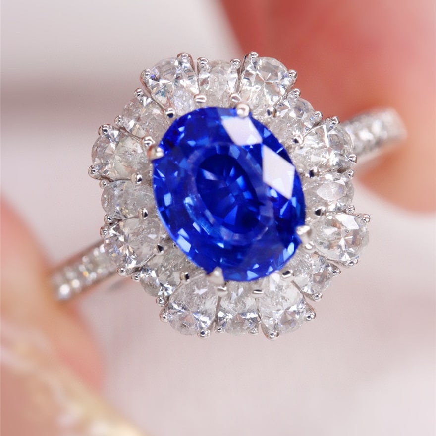14k Gold 1.2 Ct Natural Sapphire & Diamond & Sapphire Ring - 4