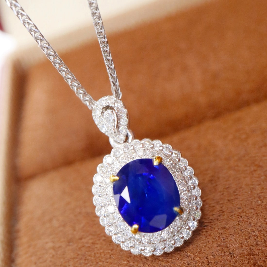 14k Gold 1.32 Ctw Vivid Blue Natural Sapphire & Diamond Pendant( Without Chain ) - 3