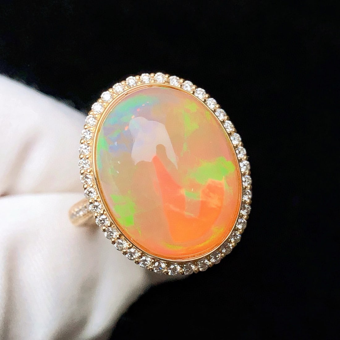 14k Gold 6.13 Ctw Natural Opal & Diamond Ring - 4