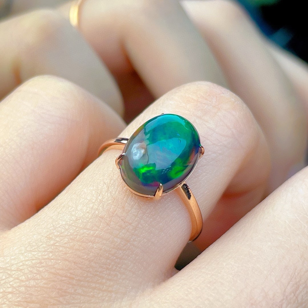 14k Gold 3.94 Ct Natural Opal Ring - 4