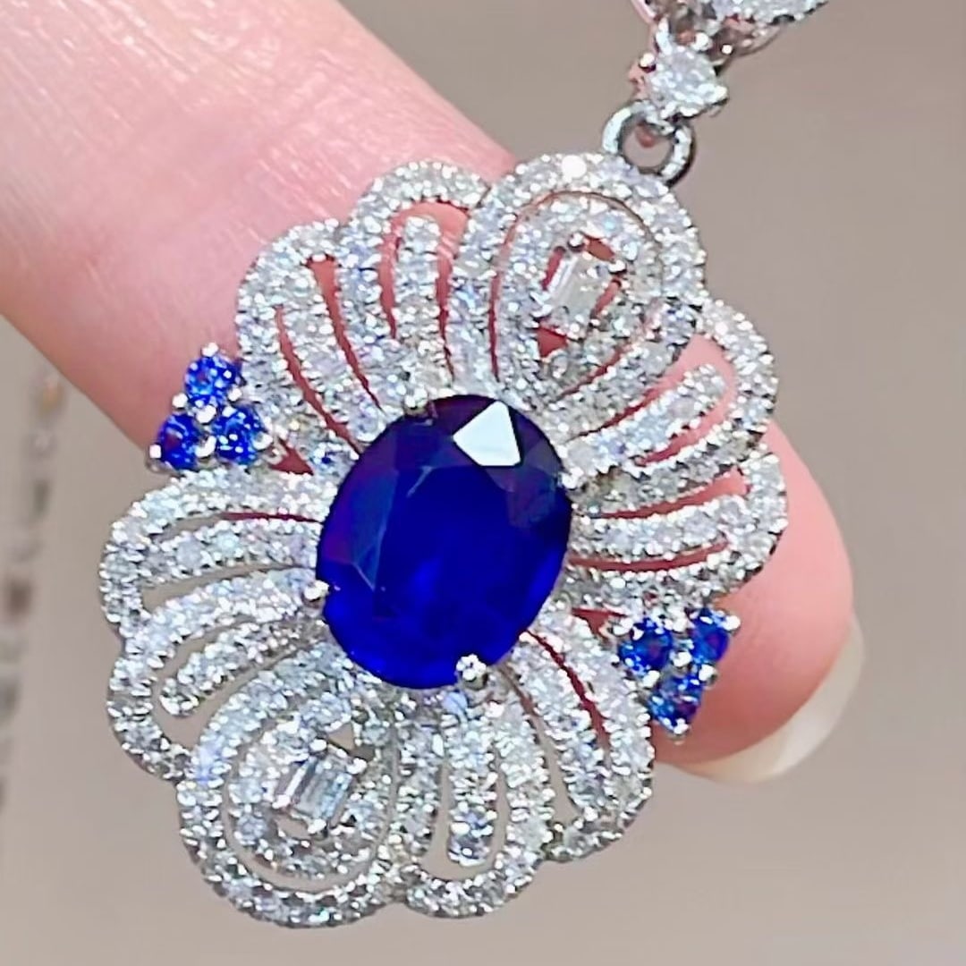 14k Gold 1.90 Ctw Natural Sapphire & Diamond Pendant( Without Chain ): Ref:230947178 // gold content:14k gold // main gemstone:diamond // shape:multiply // carat weight:1. 9ct // clarity grade:vs-si // color:h // treatment:natural // Condition: New Low Estimate: 4800.00
