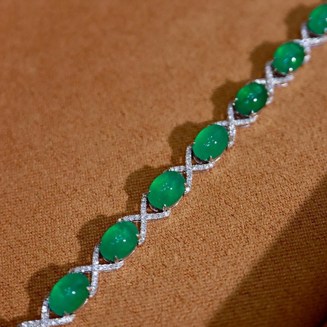 14k Gold 10.93 Ctw Natural Emerald & Diamond Bracelet - 7