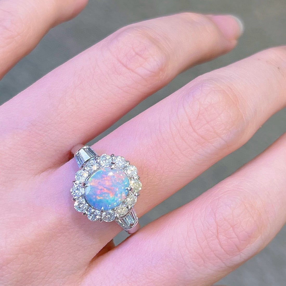 14k Gold 2.01 Ctw Natural Opal & Diamond Ring - 7