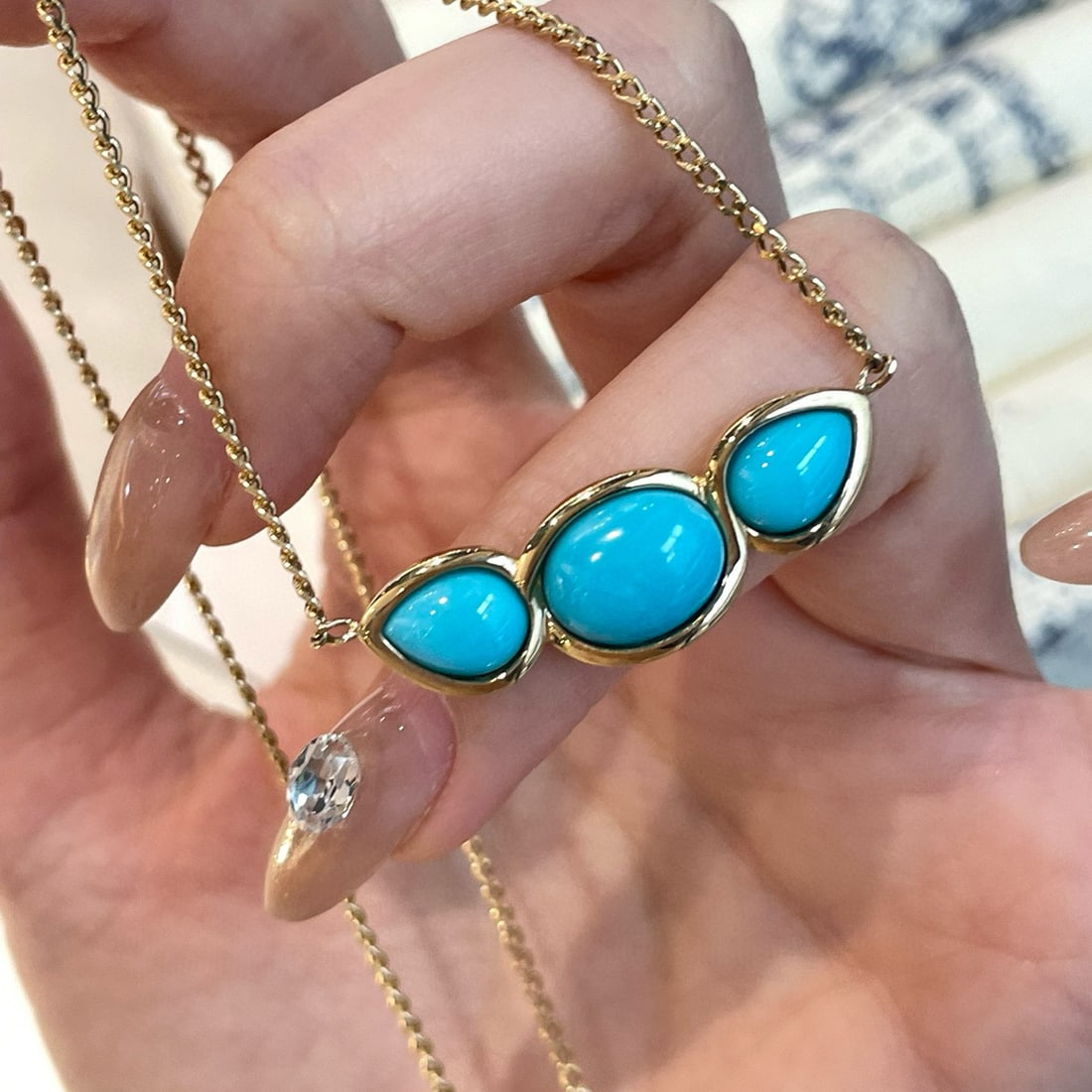14k Gold 5 Ct Natural Blue Turquoise Necklace - 6