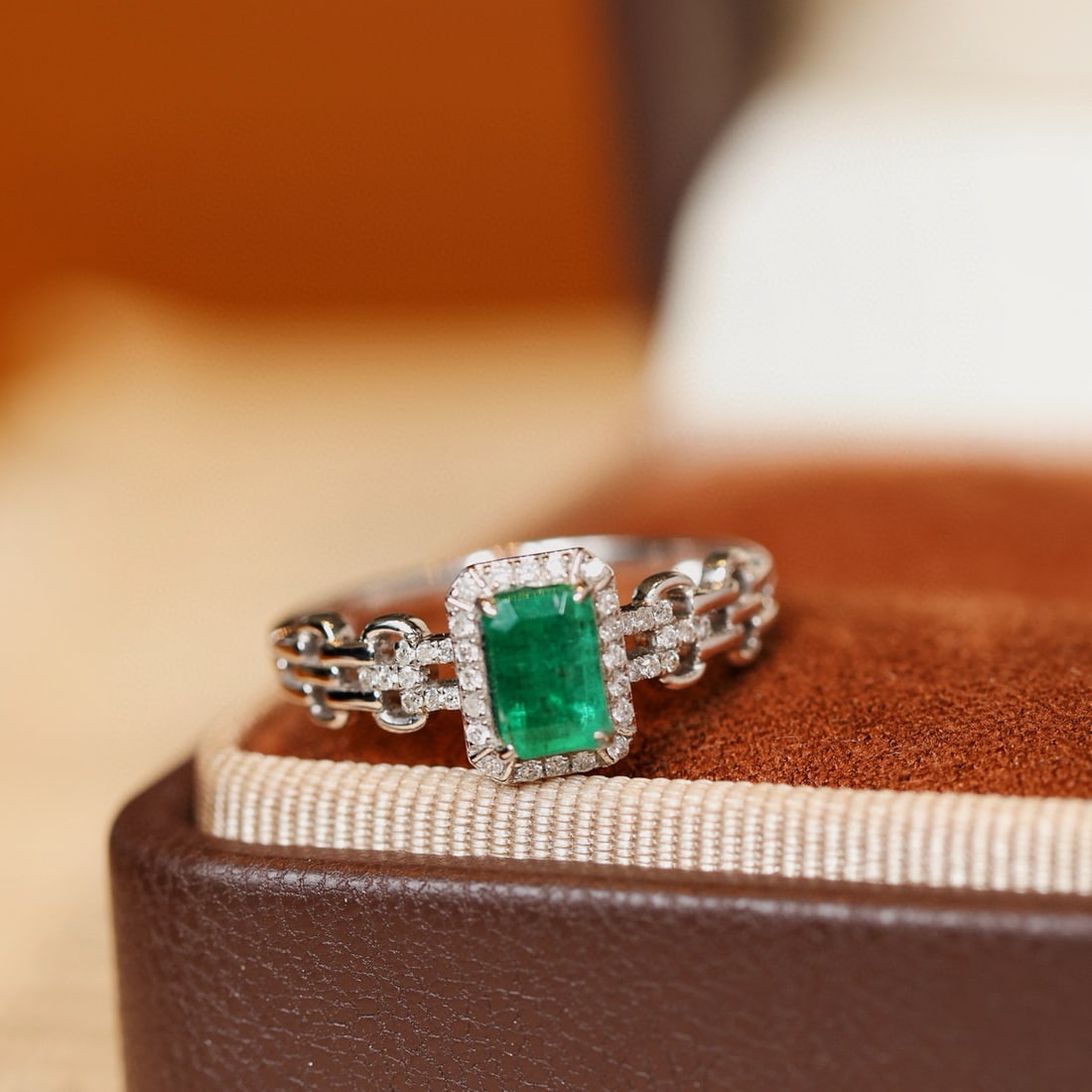 14k Gold 0.47 Ctw Vivid Green Natural Emerald & Diamond Ring: Ref:231078047 // gold content:14k gold // ring size:7. 25us // // main gemstone:emerald // shape:octagonal // carat weight:0. 33ct // color:vivid green // treatment:natural // // adjacent gemstone 2