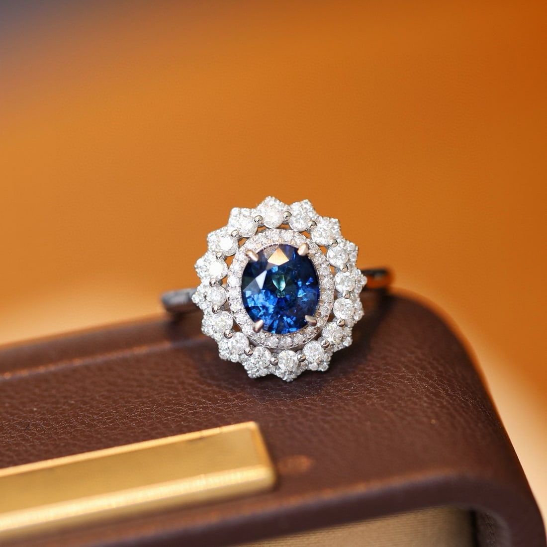 14k Gold 2.40 Ctw Natural Sapphire & Diamond Ring: Ref:231078051 // gold content:14k gold // ring size:7. 25us // // main gemstone:sapphire // shape:oval // carat weight:1. 75ct // color:blue // treatment:natural // // adjacent gemstone 2 : diamond