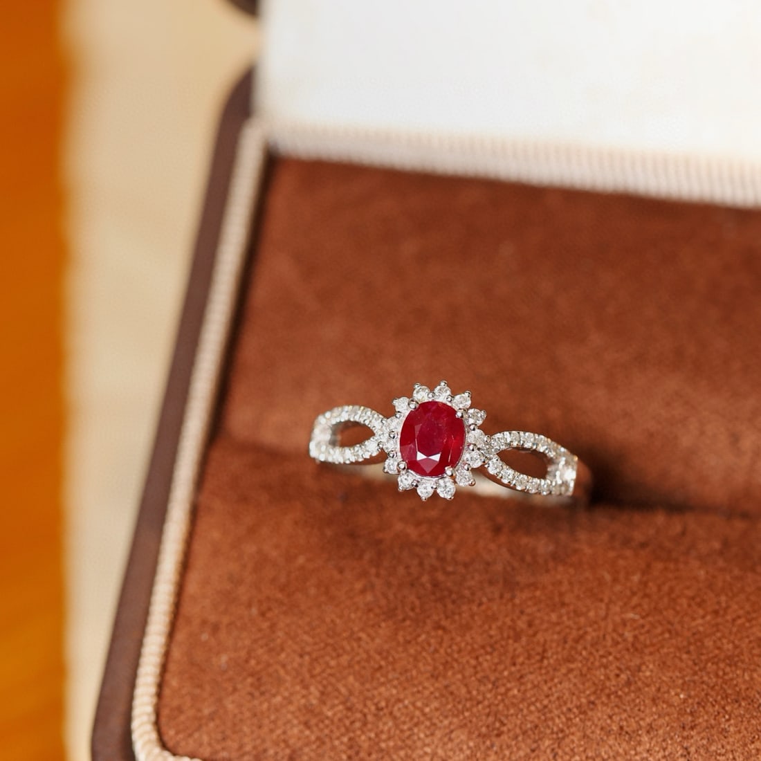 14k Gold 0.89 Ctw Natural Ruby & Diamond Ring - 3