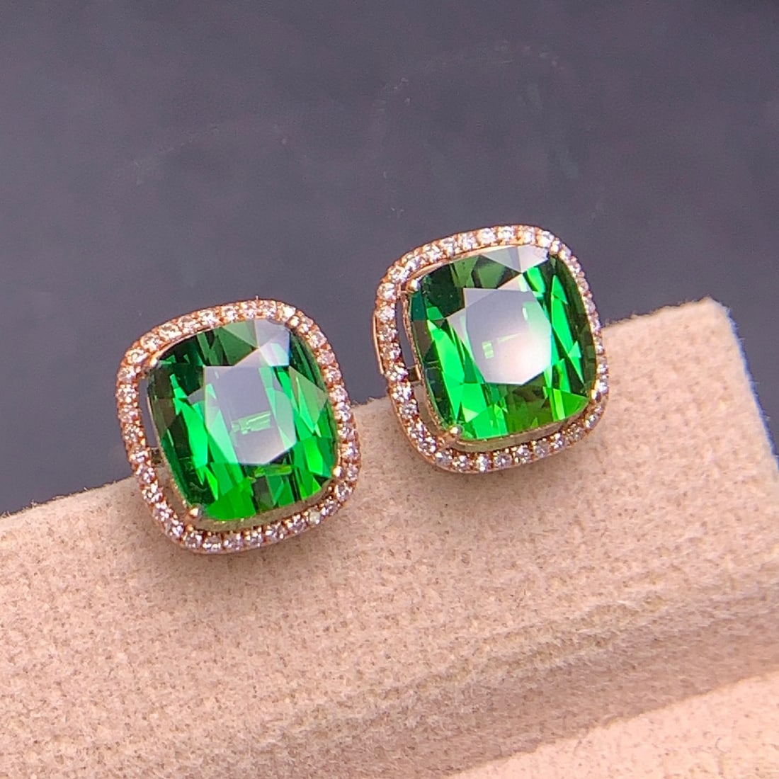 14k Gold 5.2 Ct Natural Tourmaline & Diamond Earrings - 7