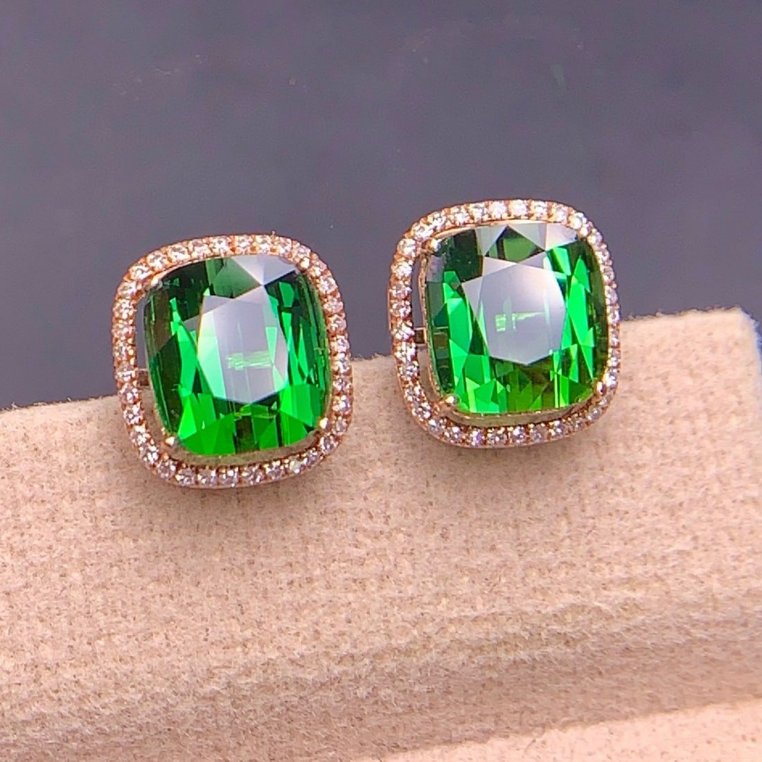 14k Gold 5.2 Ct Natural Tourmaline & Diamond Earrings - 8