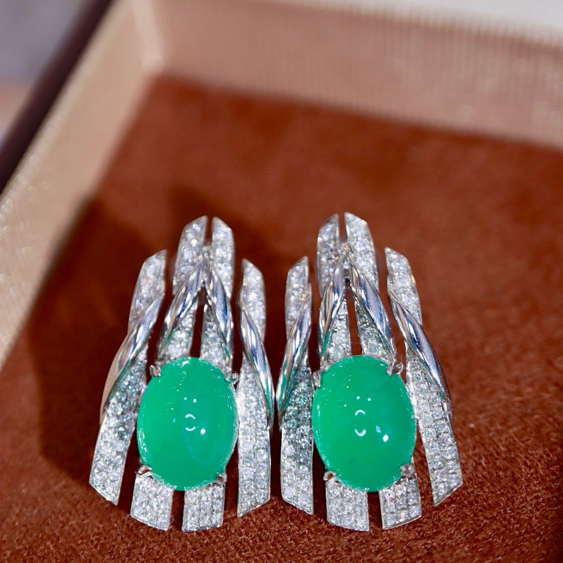 14k Gold 6.49 Ctw Natural Emerald & Diamond Earrings - 3