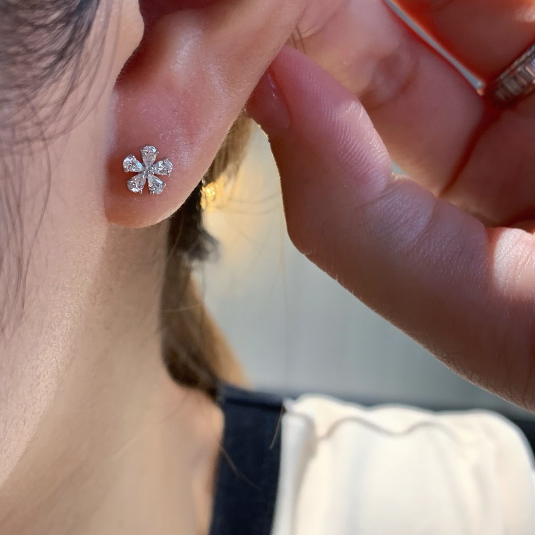 14k Gold 0.4 Ct Natural H Diamond Earrings - 3