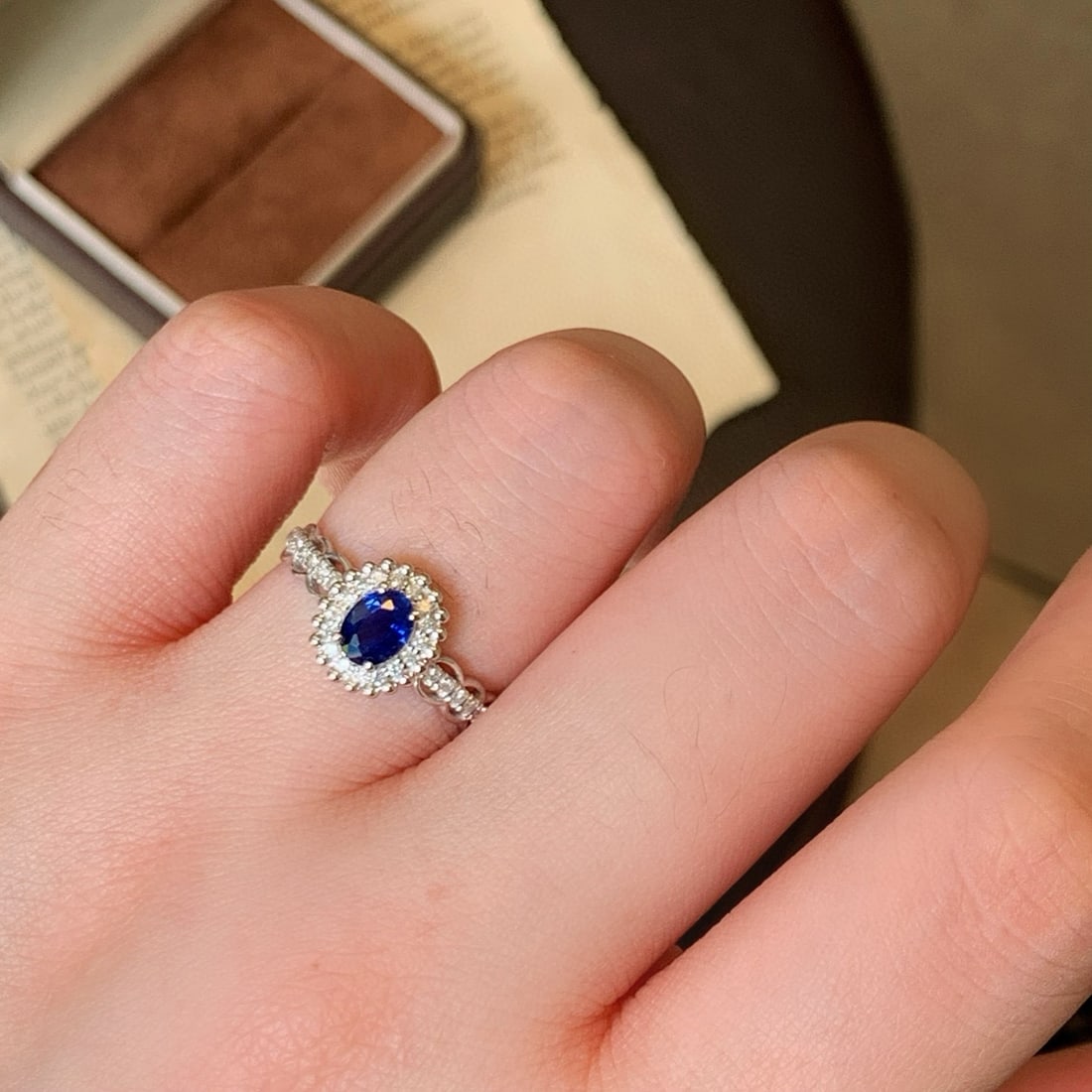 14k Gold 0.76 Ctw Natural Sapphire & Diamond Ring - 6
