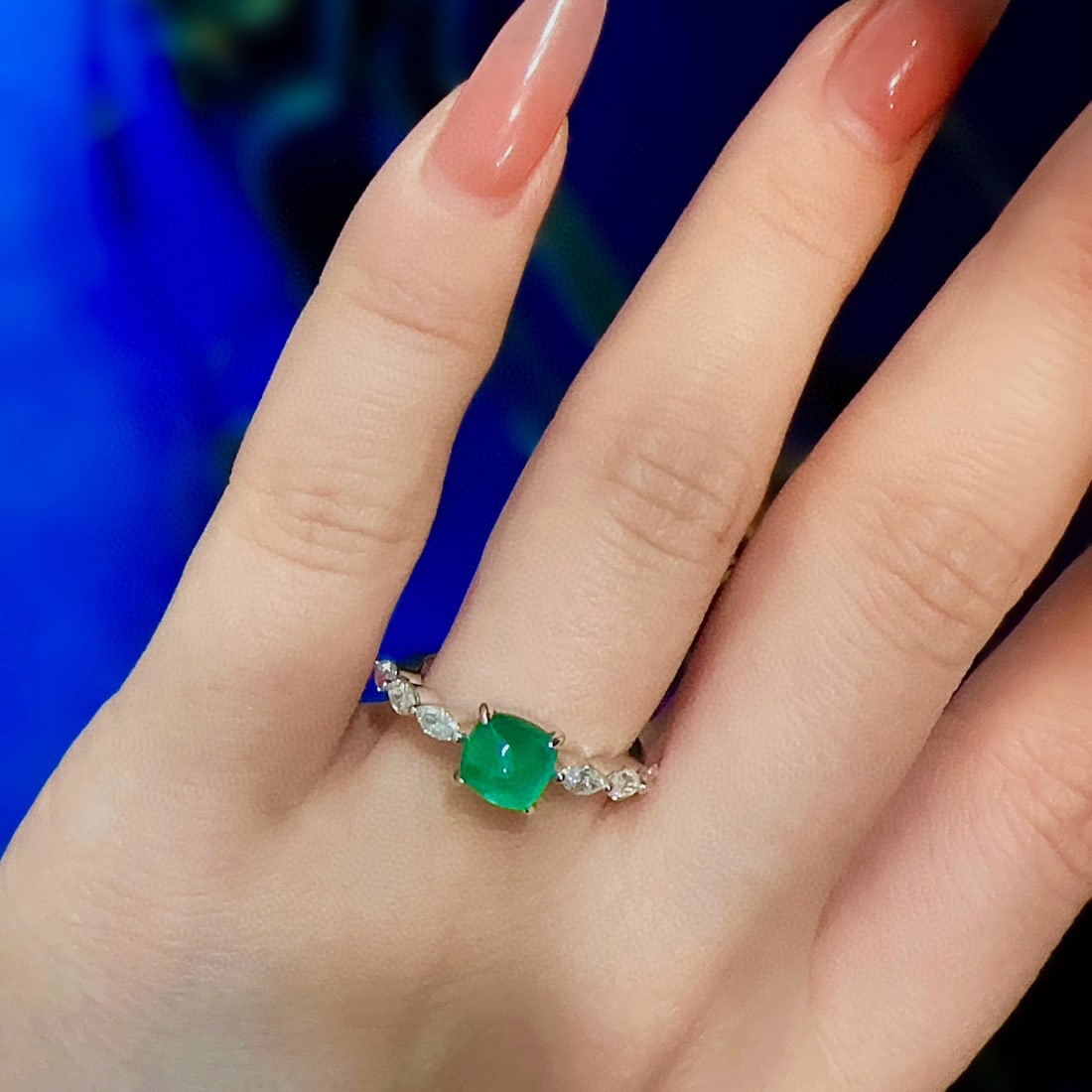 14k Gold 1.76 Ctw Vivid Green Natural Emerald & Diamond Ring - 3
