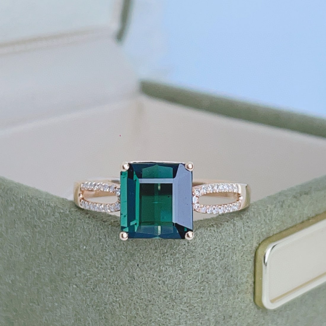 14k Gold 1.8 Ct Natural Tourmaline & Diamond Ring - 2