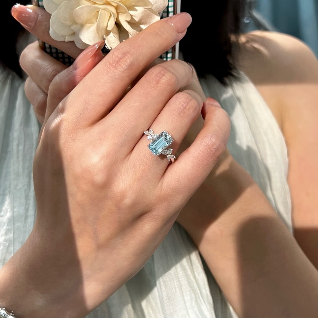 14k Gold 2.92 Ctw Natural Aquamarine & Lab Grown Diamond Ring - 4