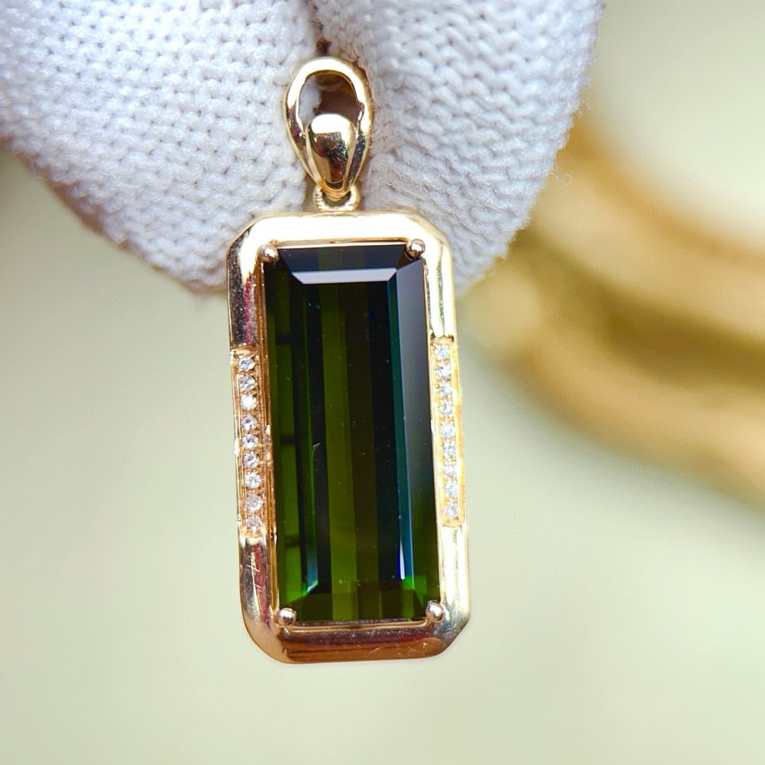 14k Gold 8.30 Ctw Natural Tourmaline & Diamond Pendant( Without Chain ) - 2