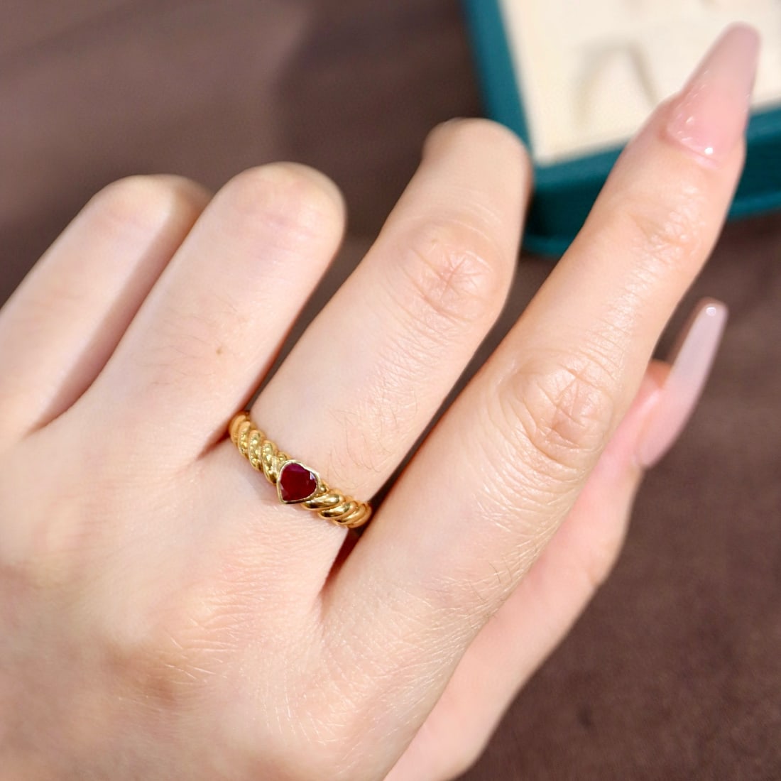 14k Gold 0.50 Ct Natural Ruby Ring - 3