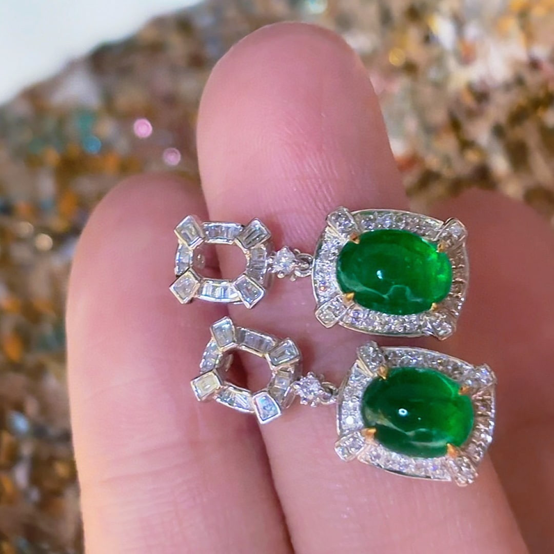 14k Gold 2.28 Ct Vivid Green Natural Emerald & Diamond Earrings - 2