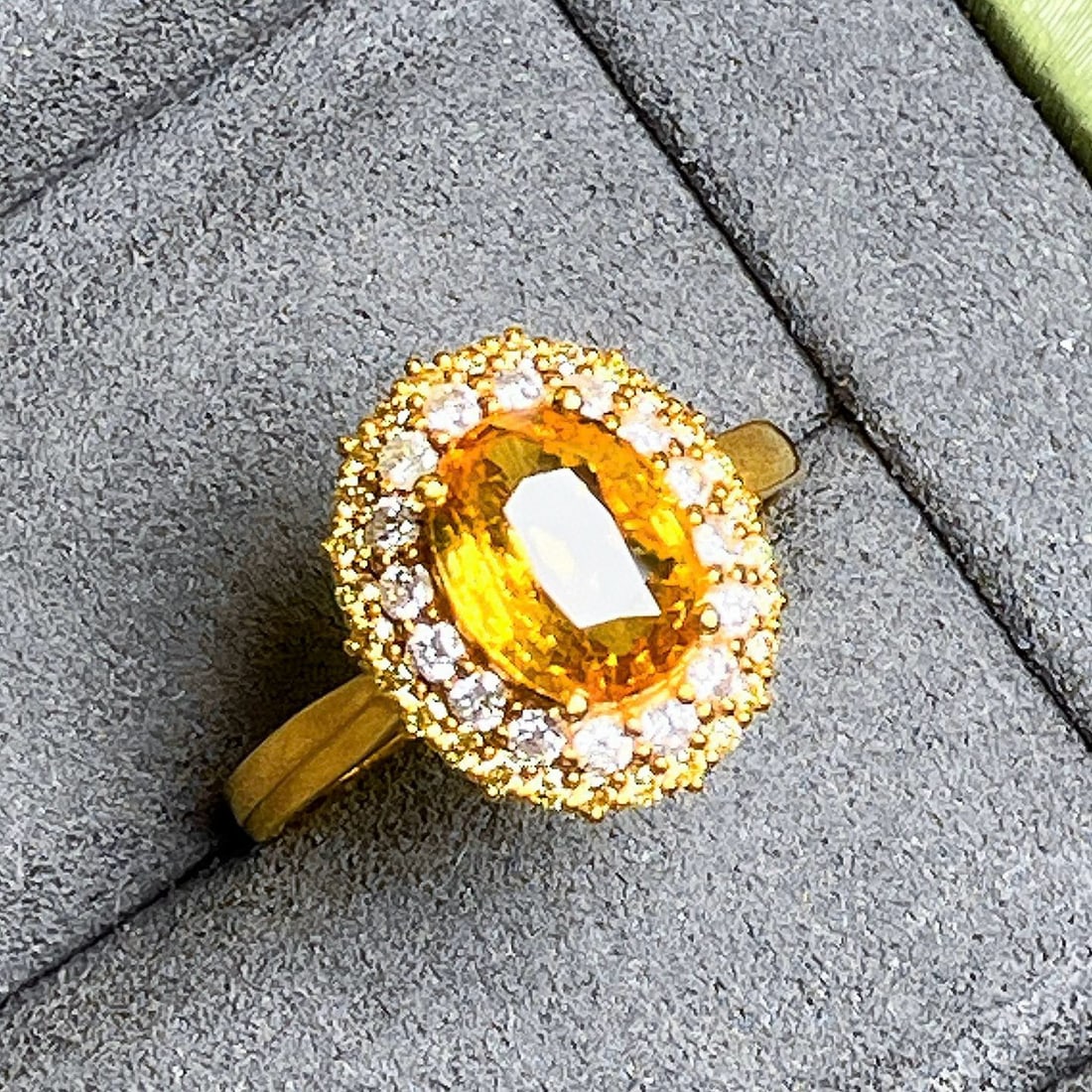 14k Gold 2.66 Ctw Natural Sapphire & Diamond Ring: Ref:231078217 // gold content:14k gold // ring size:7. 25us // // main gemstone:sapphire // shape:oval // carat weight:2. 08ct // color:yellow // treatment:natural // // adjacent gemstone 2 : diamond