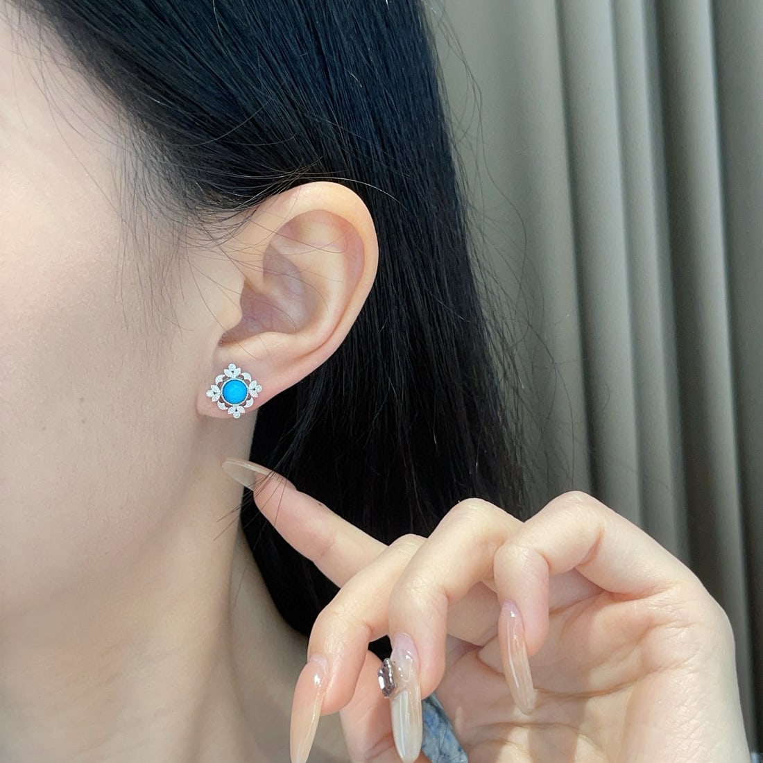 14k Gold 1.2 Ct Natural Turquoise & Diamond Earrings - 6