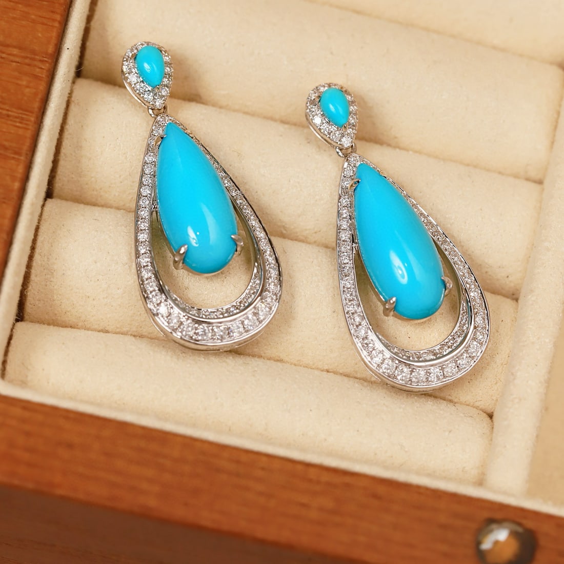 14k Gold 7.47 Ctw Natural Turquoise & Diamond Earrings - 3