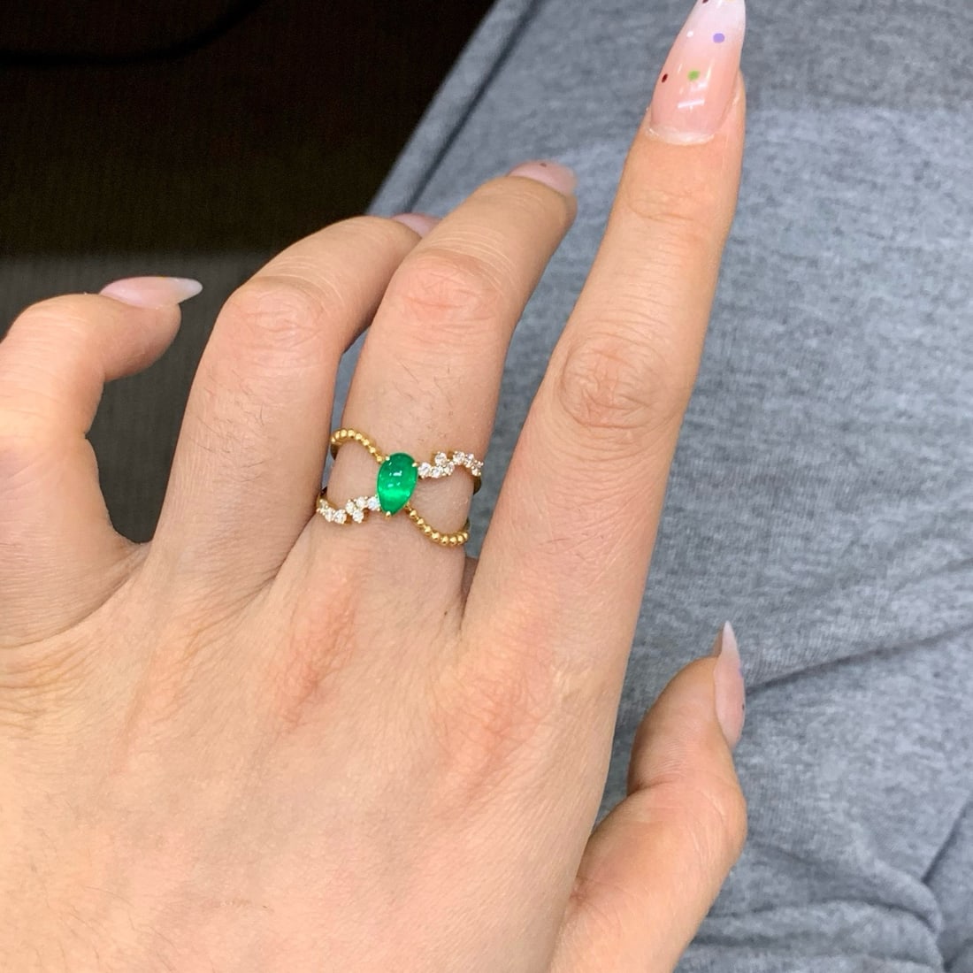14k Gold 0.97 Ctw Vivid Green Natural Emerald & Diamond Ring - 5