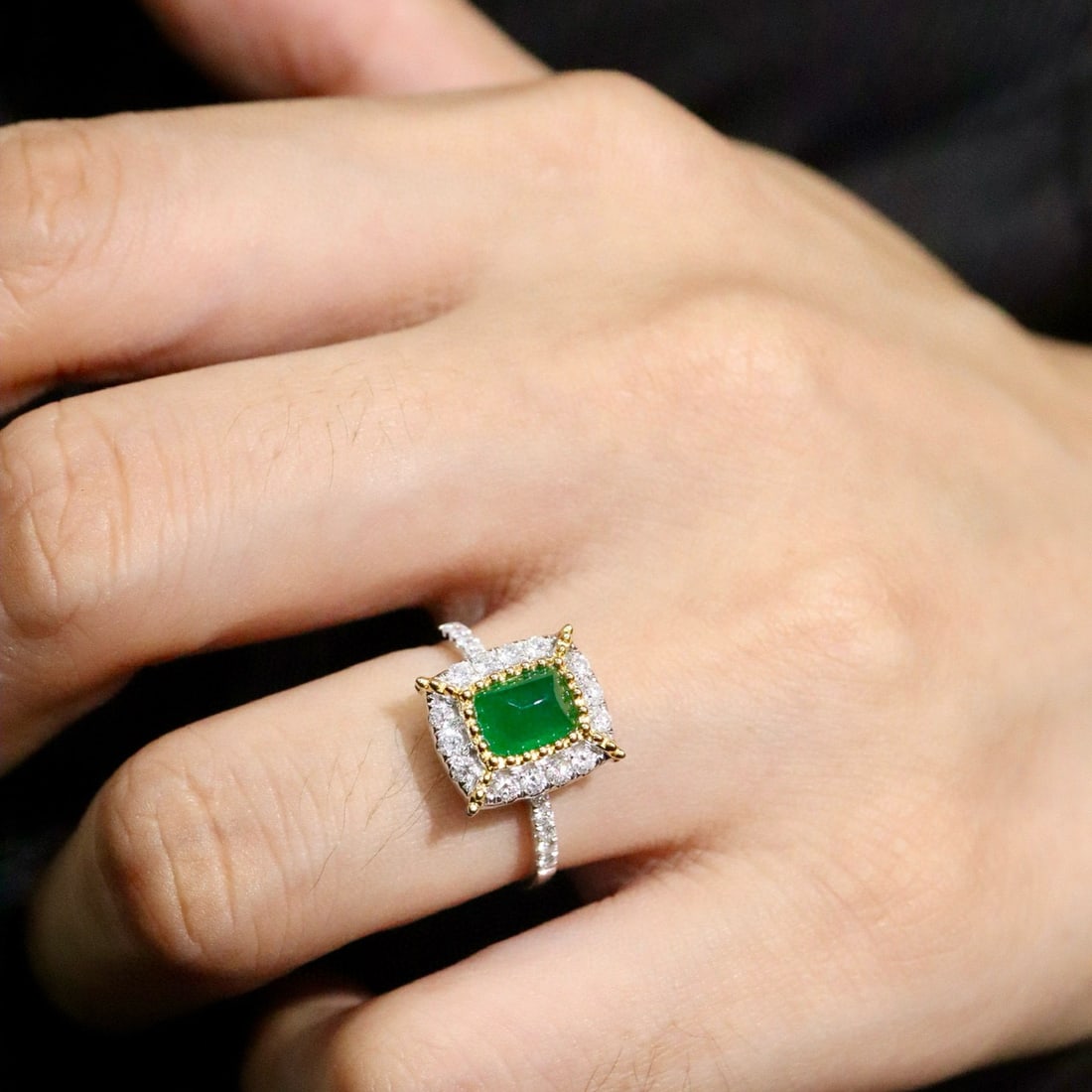 14k Gold 1.14 Ctw Vivid Green Natural Emerald & Diamond Ring - 6