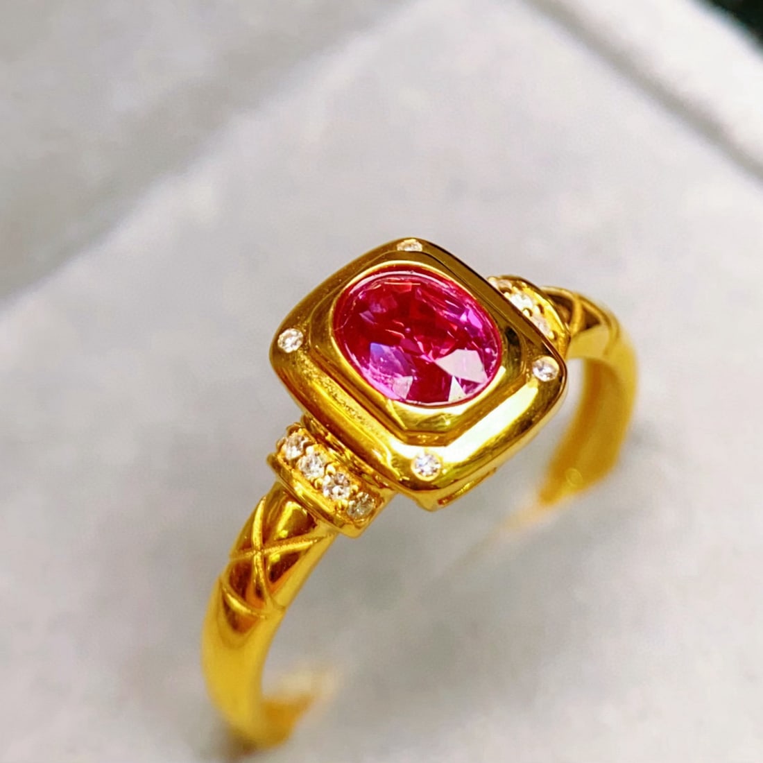 14k Gold 0.85 Ct Natural Ruby & Diamond Ring - 3