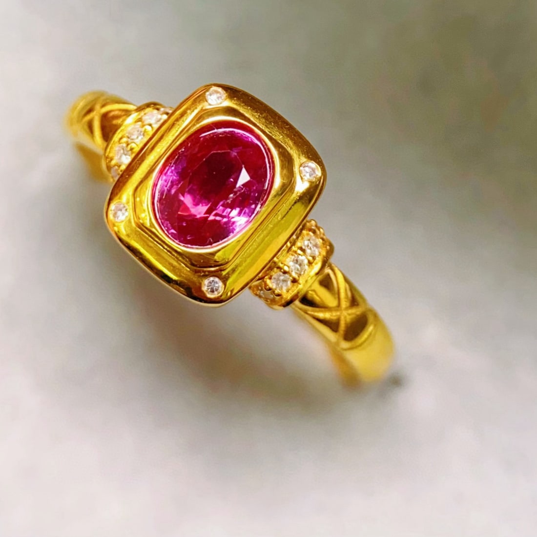 14k Gold 0.85 Ct Natural Ruby & Diamond Ring - 5