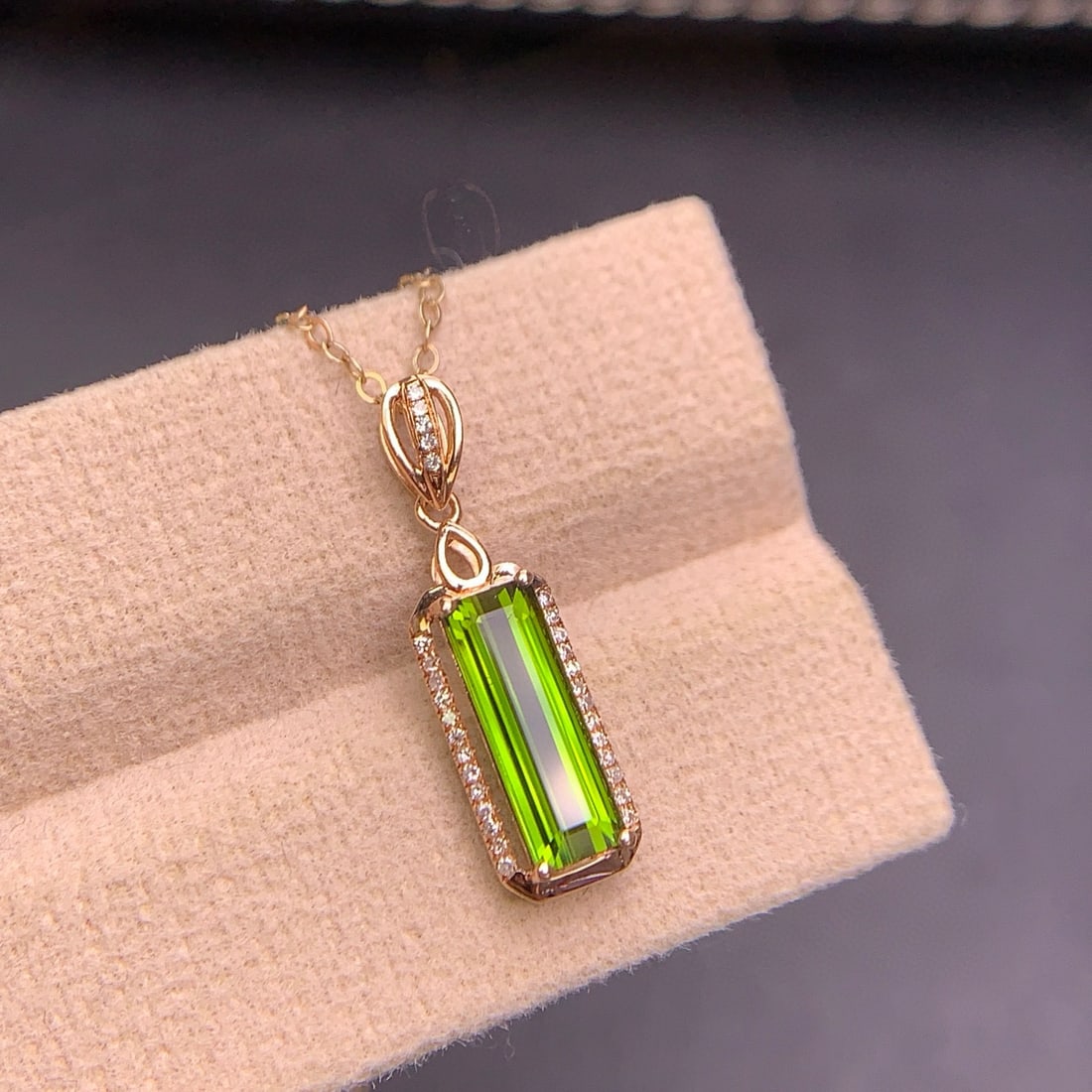 14k Gold 1.75 Ct Natural Tourmaline & Diamond Pendant( Without Chain ) - 2