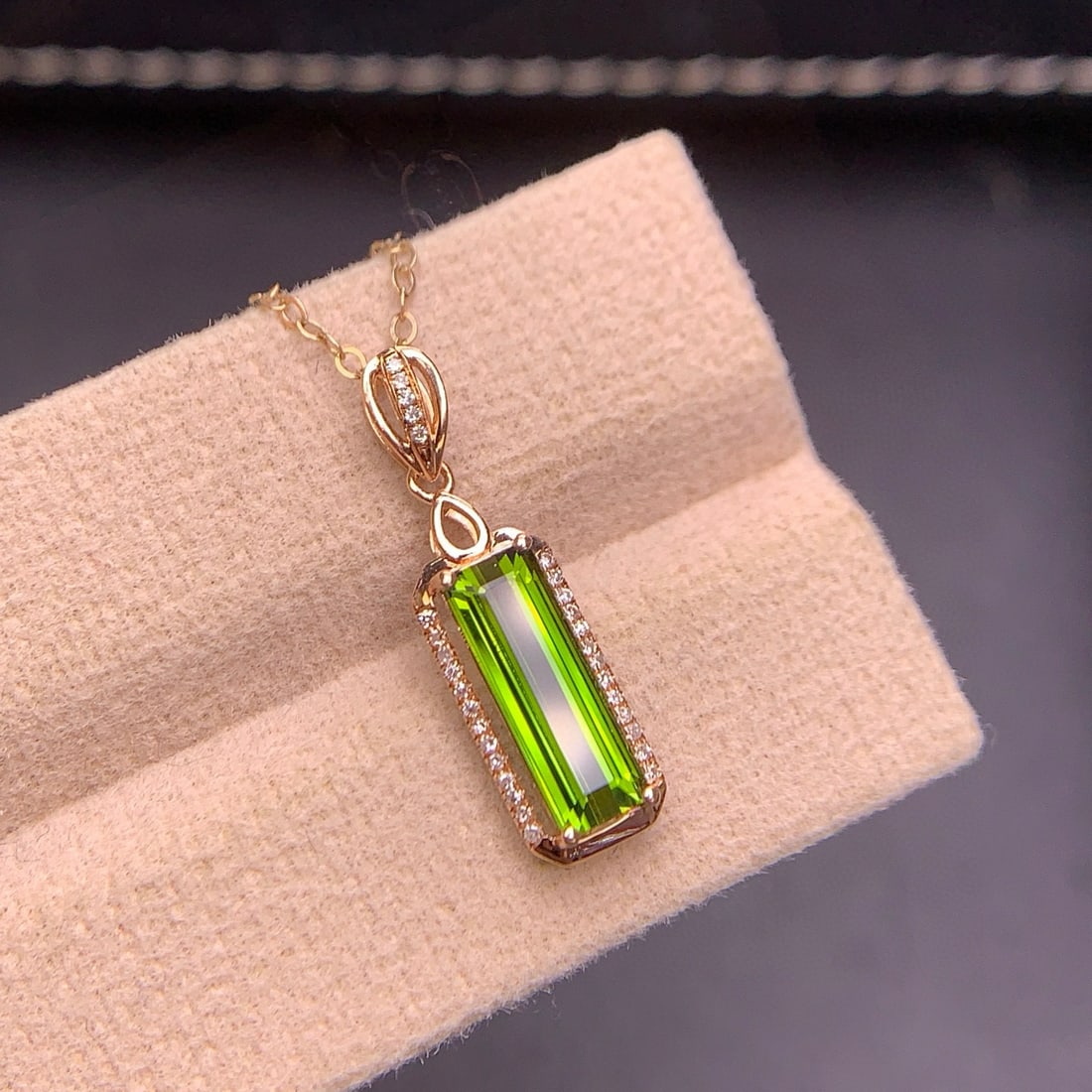 14k Gold 1.75 Ct Natural Tourmaline & Diamond Pendant( Without Chain ) - 6