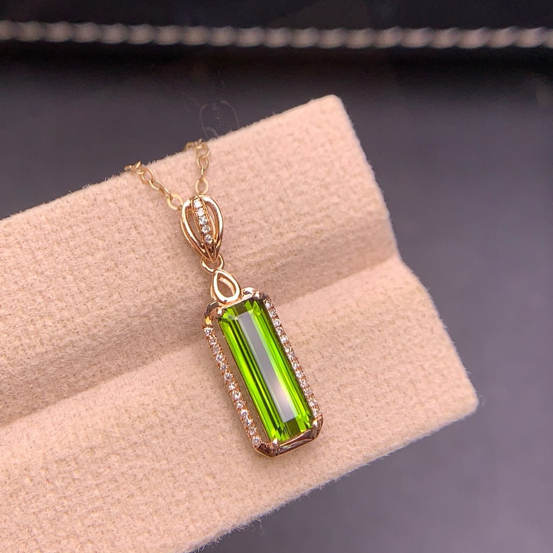 14k Gold 1.75 Ct Natural Tourmaline & Diamond Pendant( Without Chain ) - 8