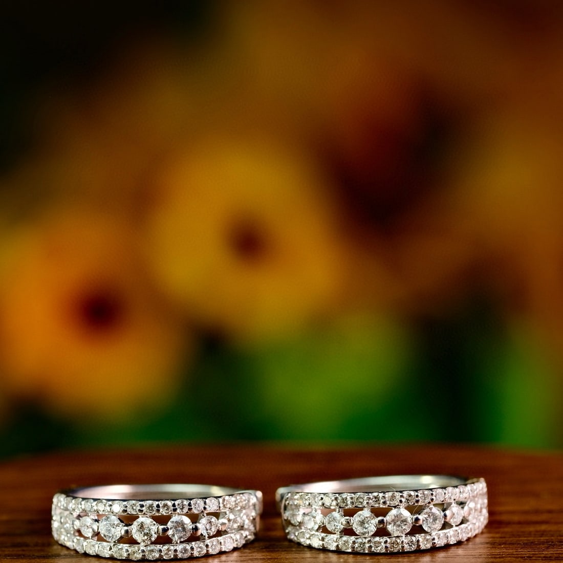 14k Gold 1.12 Ct Natural H Diamond Earrings: Ref:231078367 // gold content:14k gold // main gemstone:diamond // shape:round // carat weight:1. 12ct // clarity grade:vs-si // color:h // treatment:natural // cut grade:g // Condition: New Low