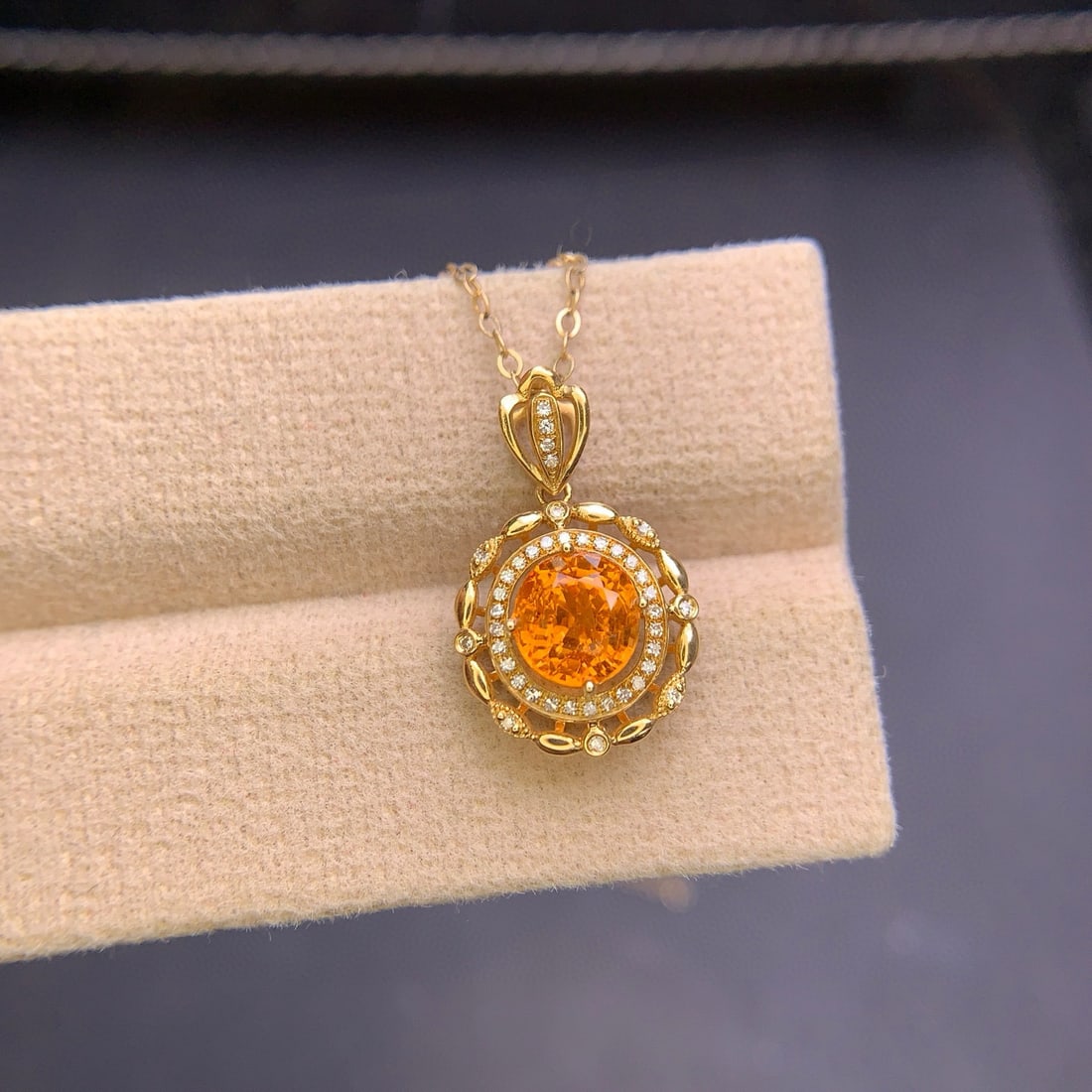 14k Gold 1.9 Ct Natural Spessartine & Diamond Pendant( Without Chain ) - 8