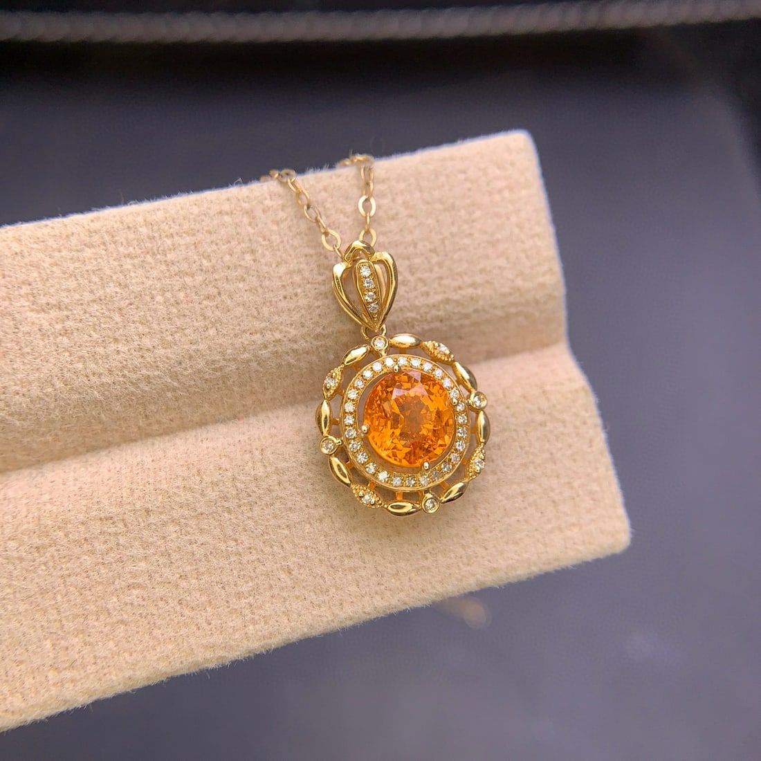 14k Gold 1.9 Ct Natural Spessartine & Diamond Pendant( Without Chain ) - 9